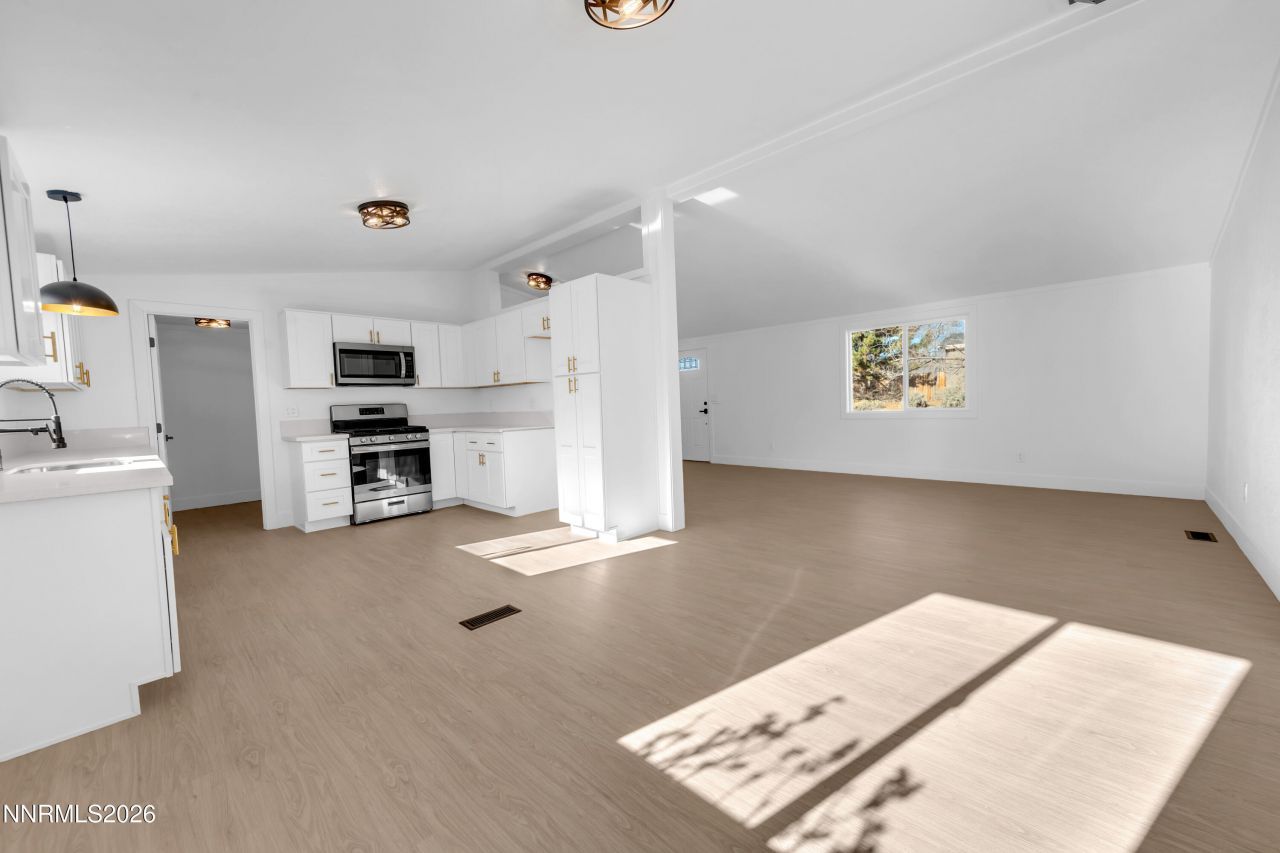 17575 Thrush Lane, Reno, NV 89508 Photo