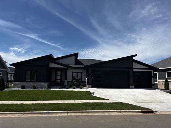 1403 Atlas Trail, Waunakee, WI 53597