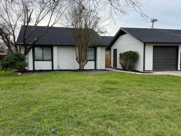 1700 Garden Villa DR, Georgetown, TX 78628