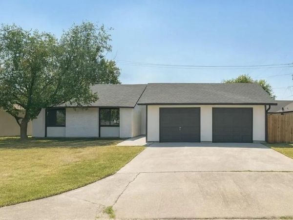 1700 Garden Villa DR, Georgetown, TX 78628