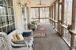 648 Stumphole Road photo 4