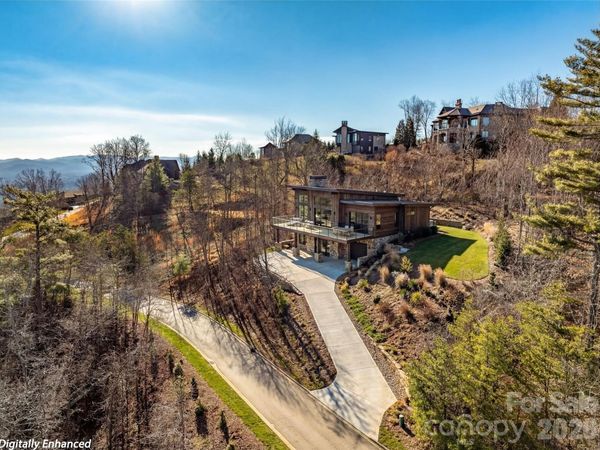 167 Summit Tower Circle , Asheville, NC 28804