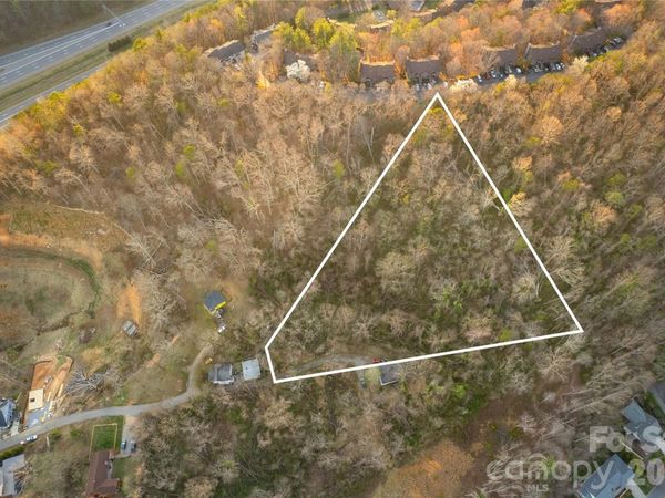 9999 Weaver Hill Road , Asheville, NC 28805