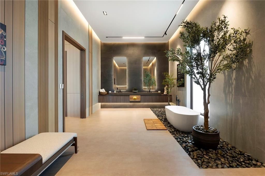 6616 Trail Blvd , Naples, FL 34108 Photo