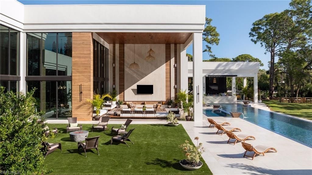 6616 Trail Blvd , Naples, FL 34108 Photo