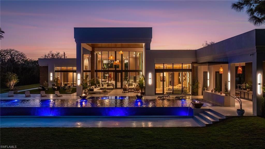 6616 Trail Blvd , Naples, FL 34108 Photo