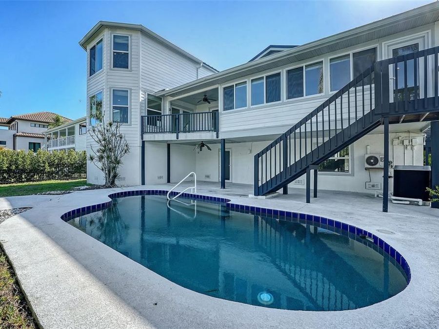 Property Image 79