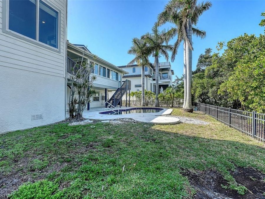 Property Image 81