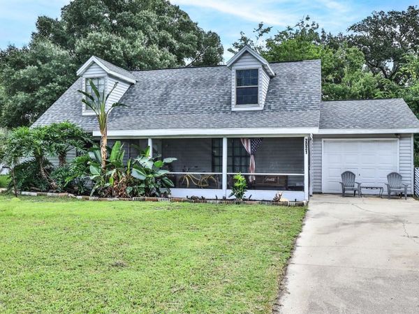 2021 UMBRELLA TREE DRIVE, EDGEWATER, FL 32141