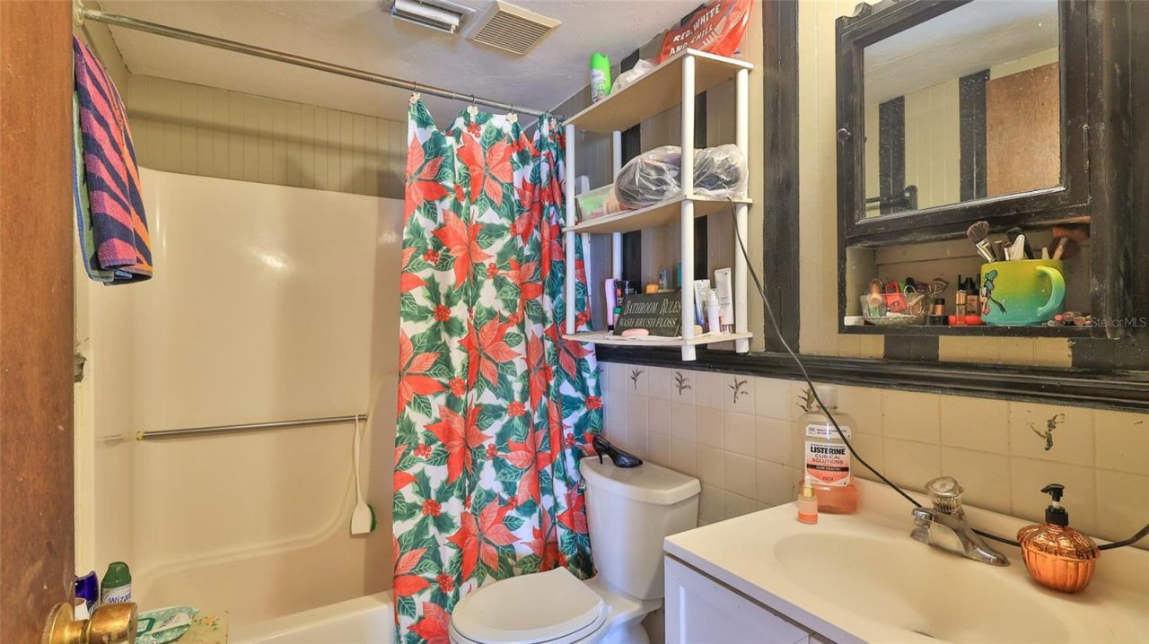 2021 Umbrella Tree Drive, Edgewater, FL 32141 Photo