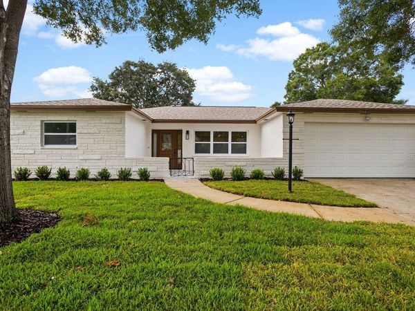 9244 79TH AVENUE, SEMINOLE, FL 33777