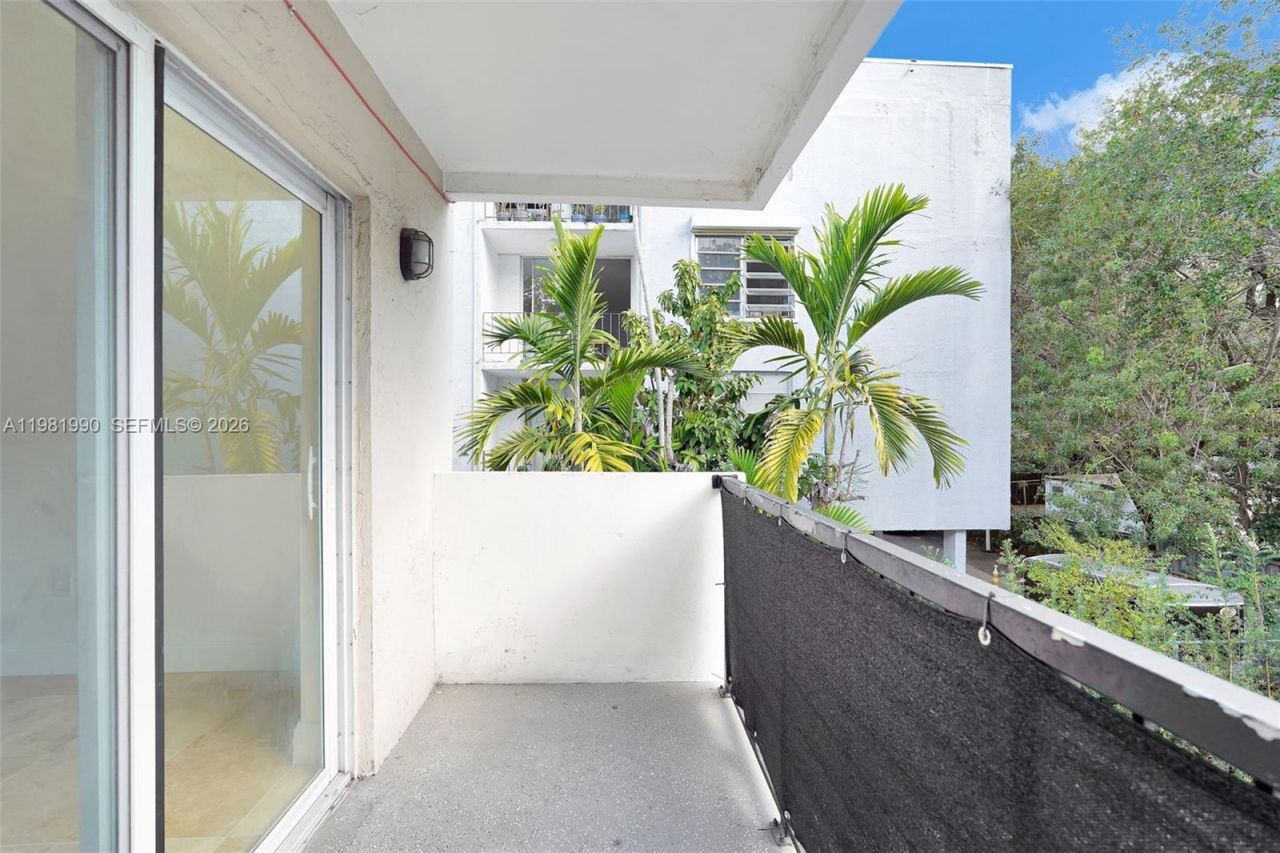 12101 NE 6th Ave, Unit 7, North Miami, FL 33161 Photo