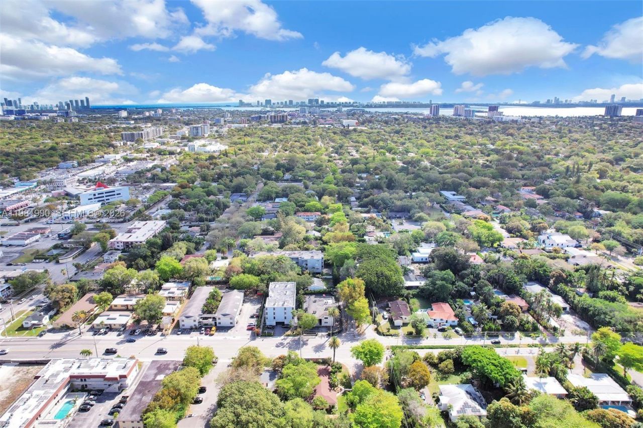 12101 NE 6th Ave, Unit 7, North Miami, FL 33161 Photo