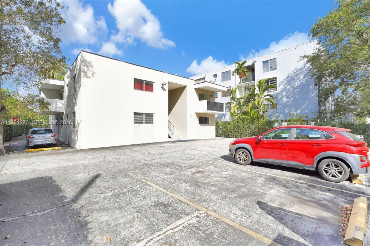 12101 NE 6th Ave , Unit 7, North Miami, FL 33161 Photo