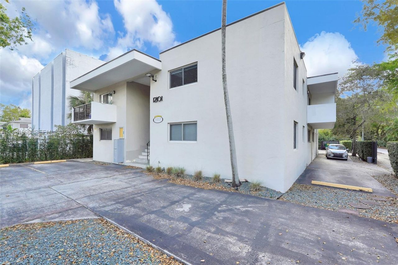 12101 NE 6th Ave, Unit 7, North Miami, FL 33161 Photo