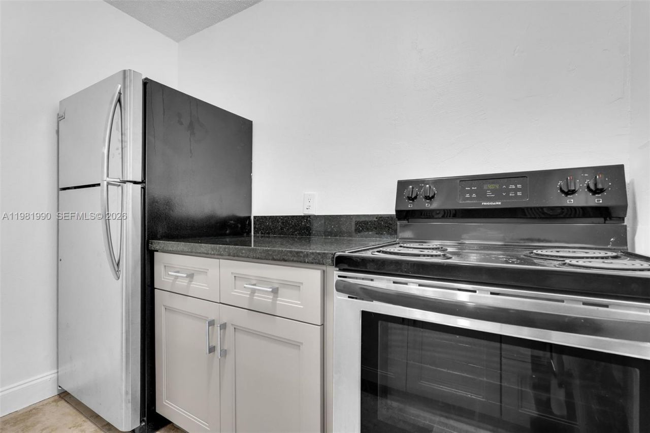 12101 NE 6th Ave, Unit 7, North Miami, FL 33161 Photo