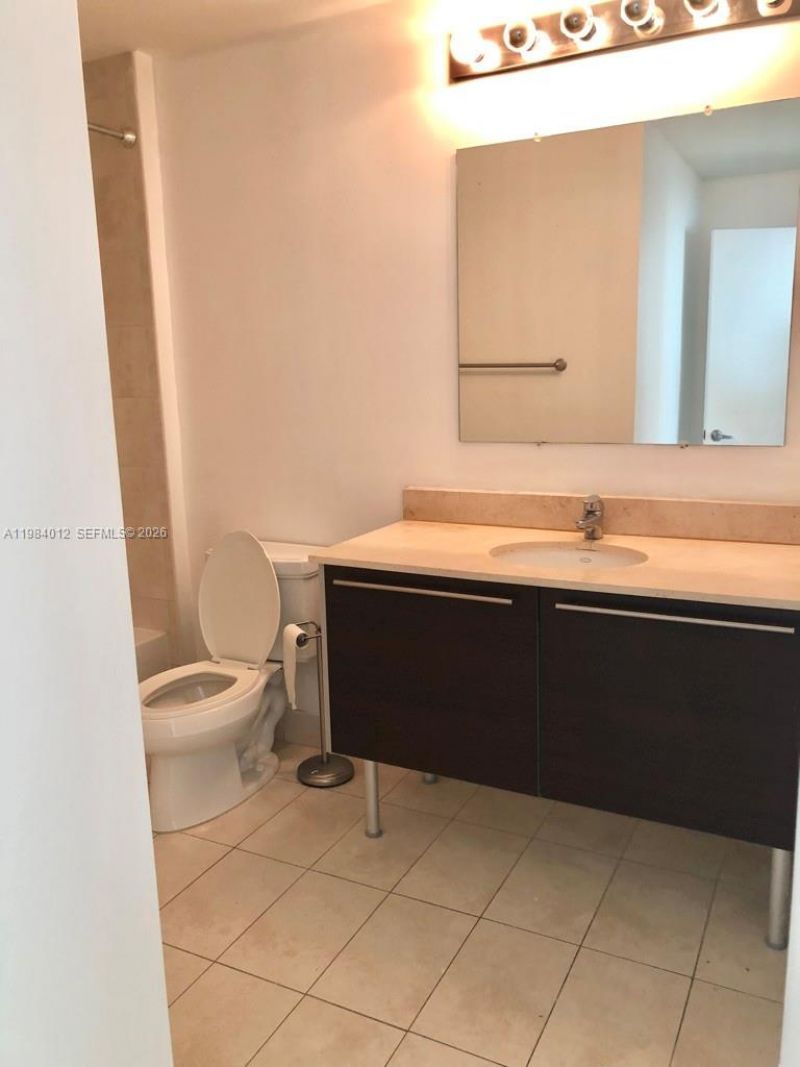 1900 N Bayshore Dr, Unit 1619, Miami, FL 33132 Photo