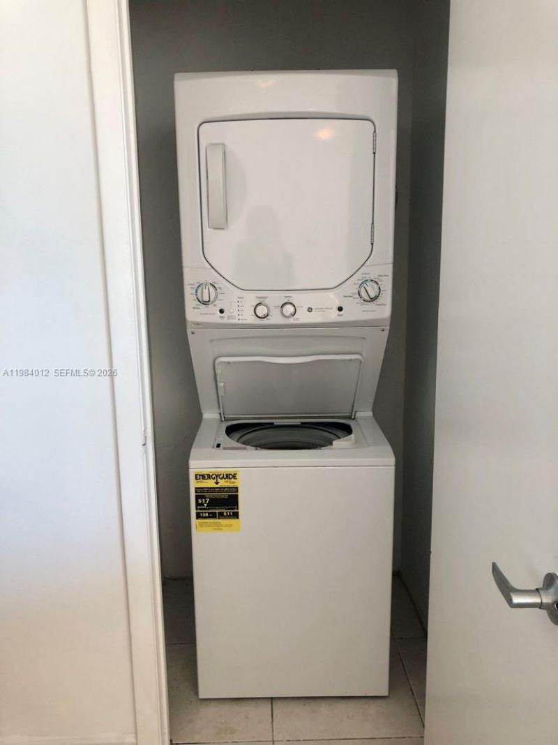 1900 N Bayshore Dr, Unit 1619, Miami, FL 33132 Photo