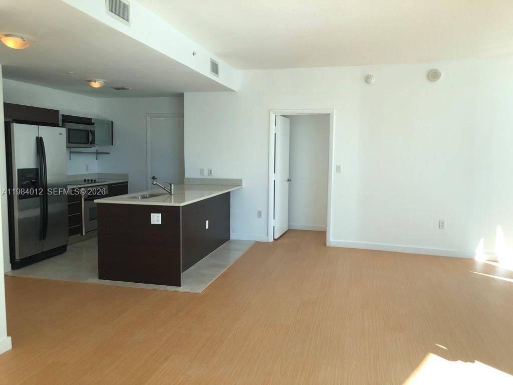 1900 N Bayshore Dr, Unit 1619, Miami, FL 33132 Photo