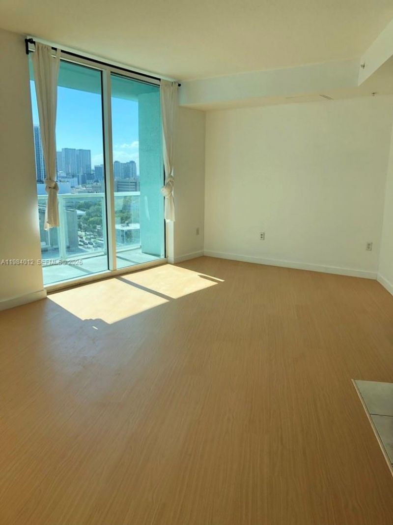1900 N Bayshore Dr, Unit 1619, Miami, FL 33132 Photo