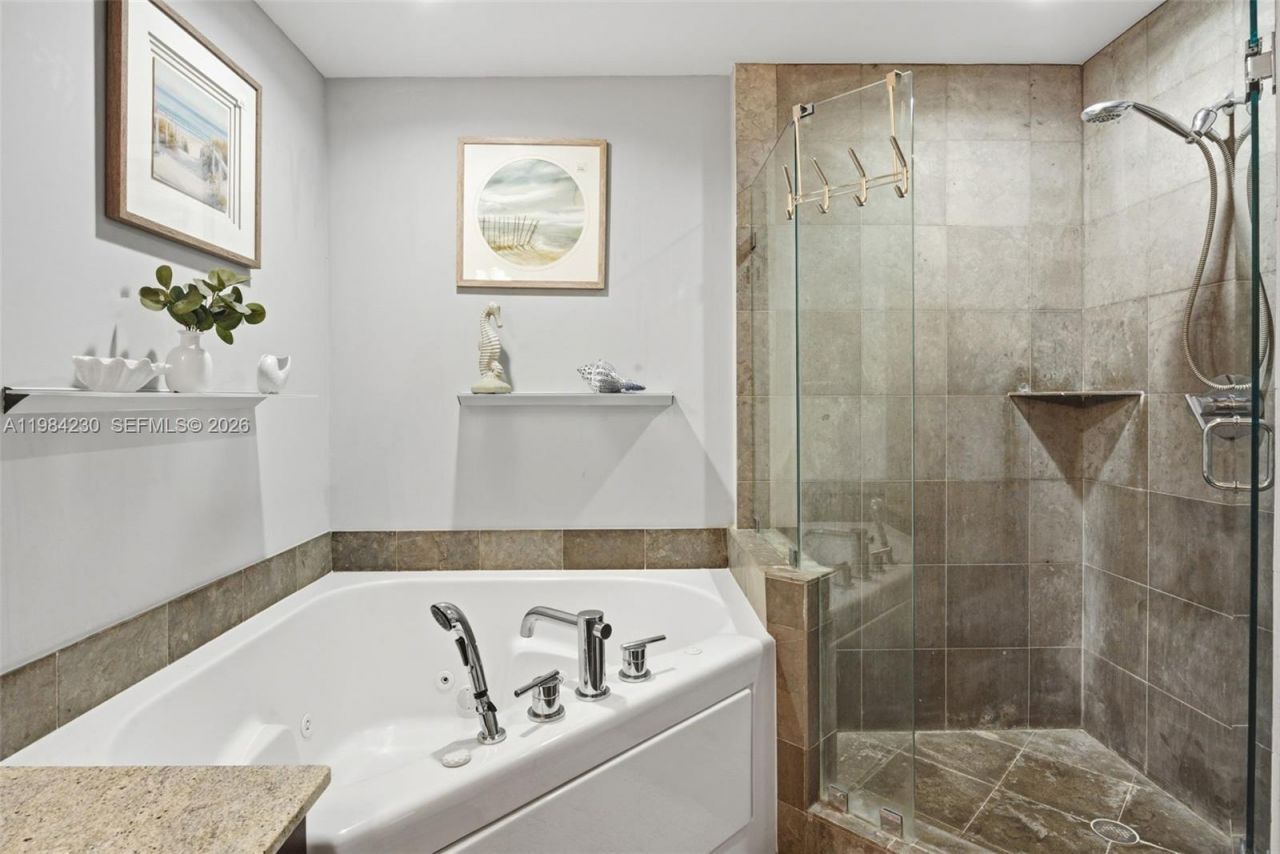 3029 NE 188th St , Unit 601, Aventura, FL 33180 Photo