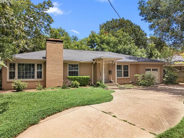 2026 S Wall Avenue , Tyler, TX 75701