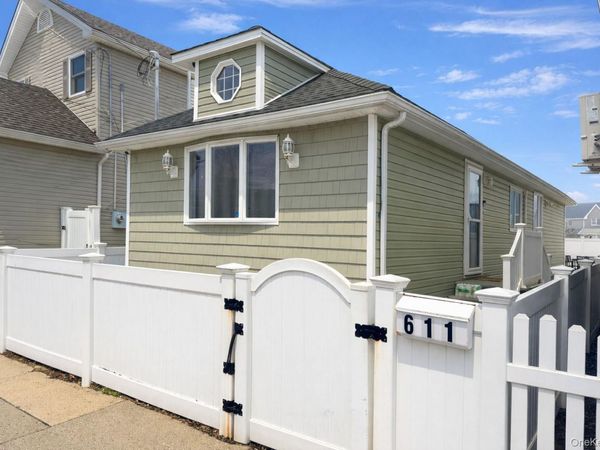 611 West Road , Broad Channel, NY 11693
