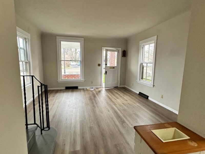 6307 Wooster Pike, Fairfax, OH 45227 Photo 2