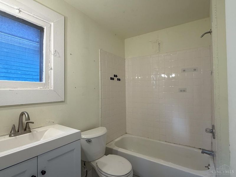 1606 Brewster Avenue, Cincinnati, OH 45207 Photo 45