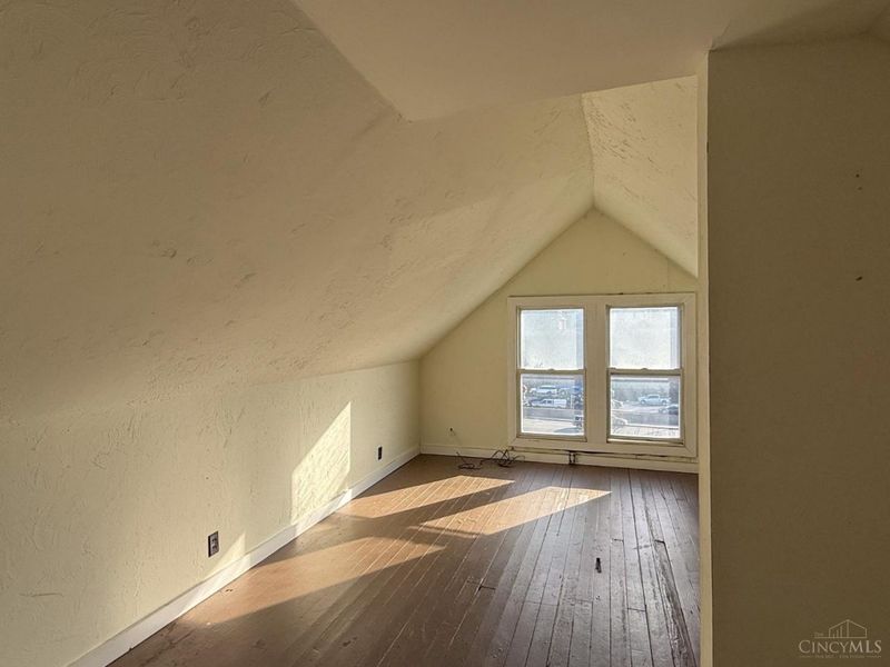 1606 Brewster Avenue, Cincinnati, OH 45207 Photo 48