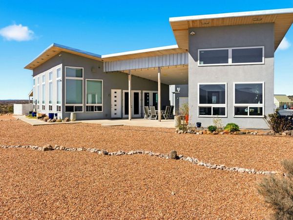 5225 Chopin Road NE, Rio Rancho, NM 87144