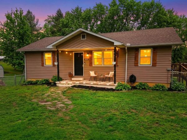 303 Washington Street, Mountain View, MO 65548