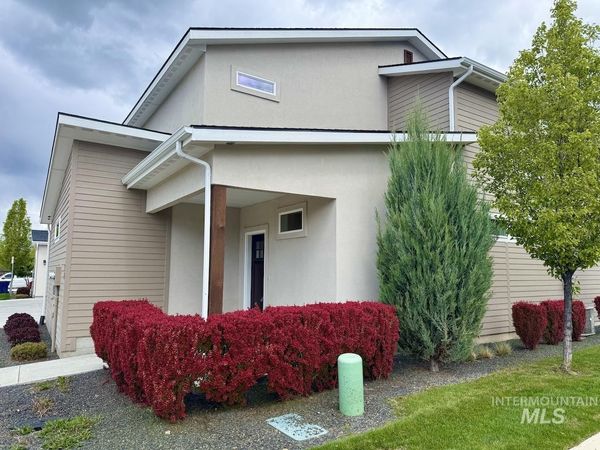 76 E Ranch Dr, Eagle, ID 83616