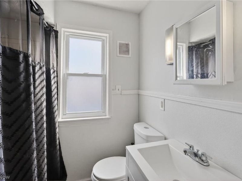 5571 Oakwood Avenue, Maple Heights, OH 44137 Photo 20