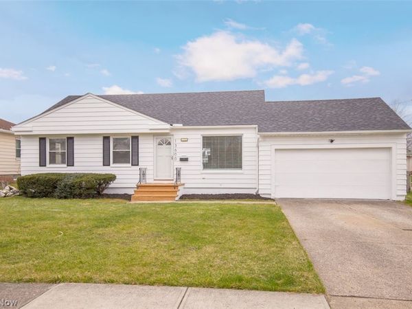 13600 Royal Boulevard , Garfield Heights, OH 44125