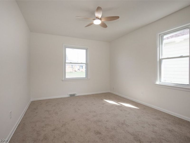 13600 Royal Boulevard, Garfield Heights, OH 44125 Photo 17