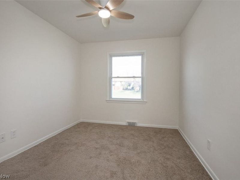 13600 Royal Boulevard, Garfield Heights, OH 44125 Photo 20