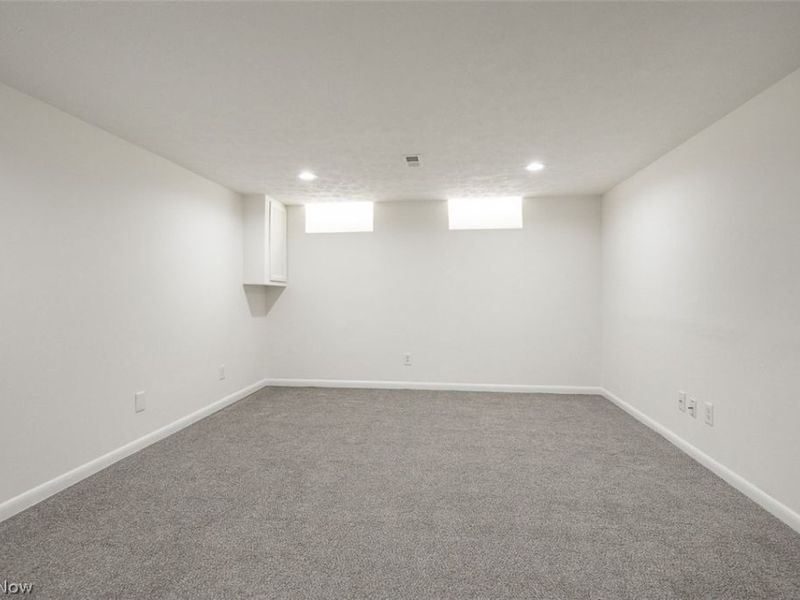 13600 Royal Boulevard, Garfield Heights, OH 44125 Photo 25