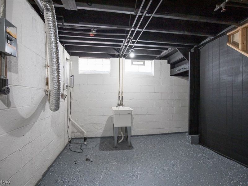 13600 Royal Boulevard, Garfield Heights, OH 44125 Photo 29