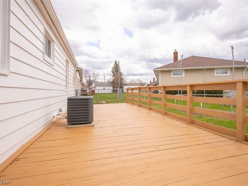 13600 Royal Boulevard, Garfield Heights, OH 44125 Photo 35