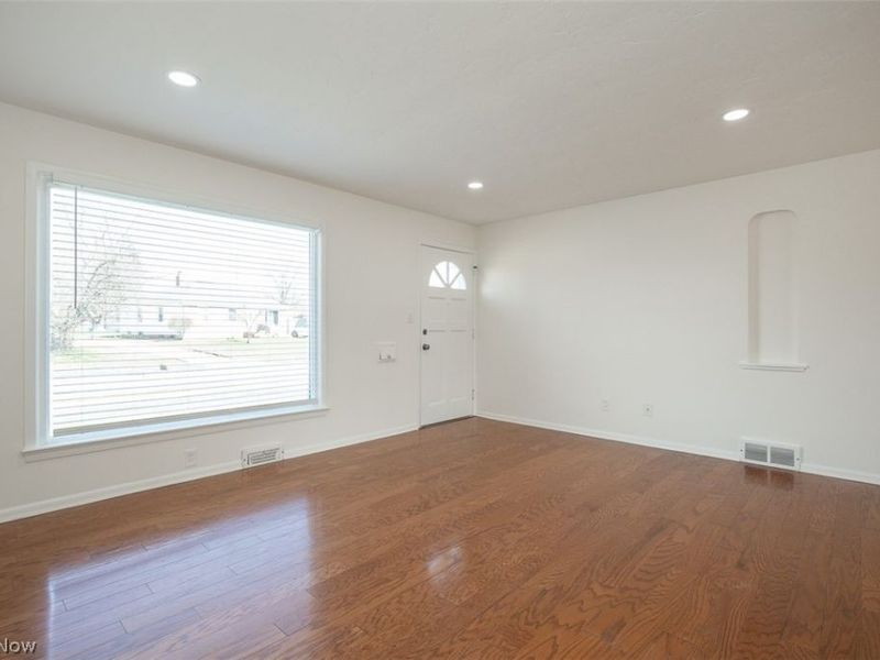 13600 Royal Boulevard, Garfield Heights, OH 44125 Photo 6