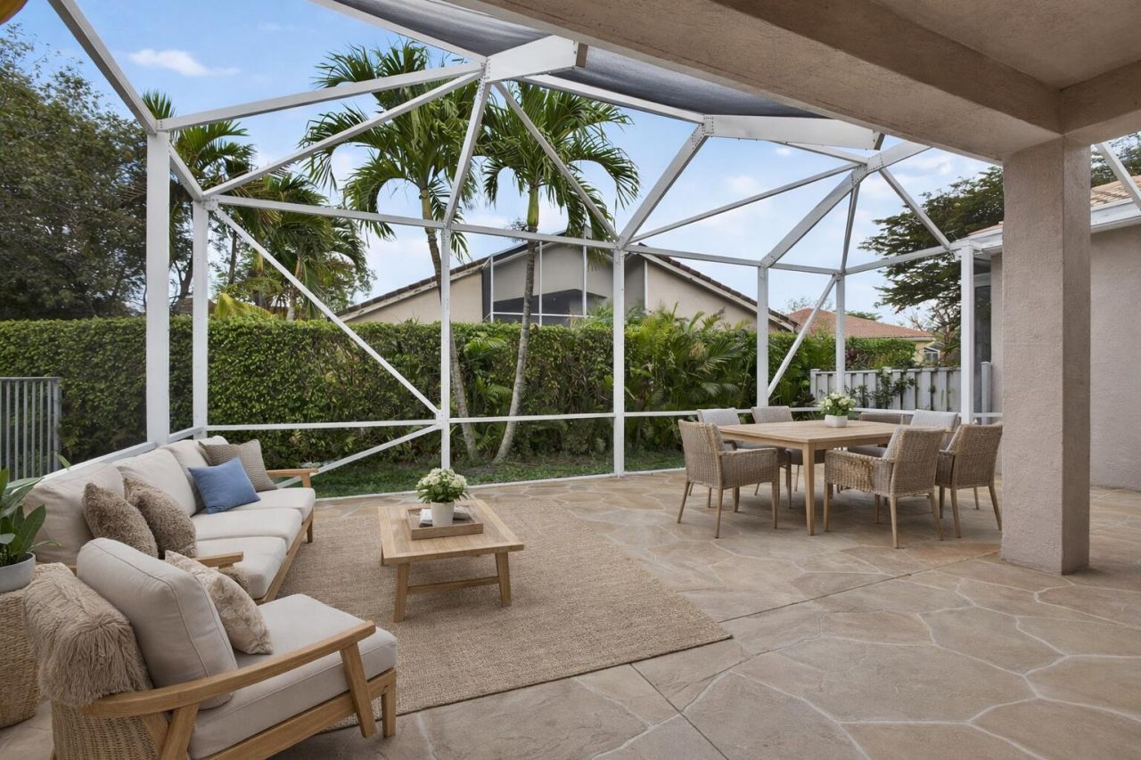 2675 Pyes Harbour, West Palm Beach, FL 33411 Photo