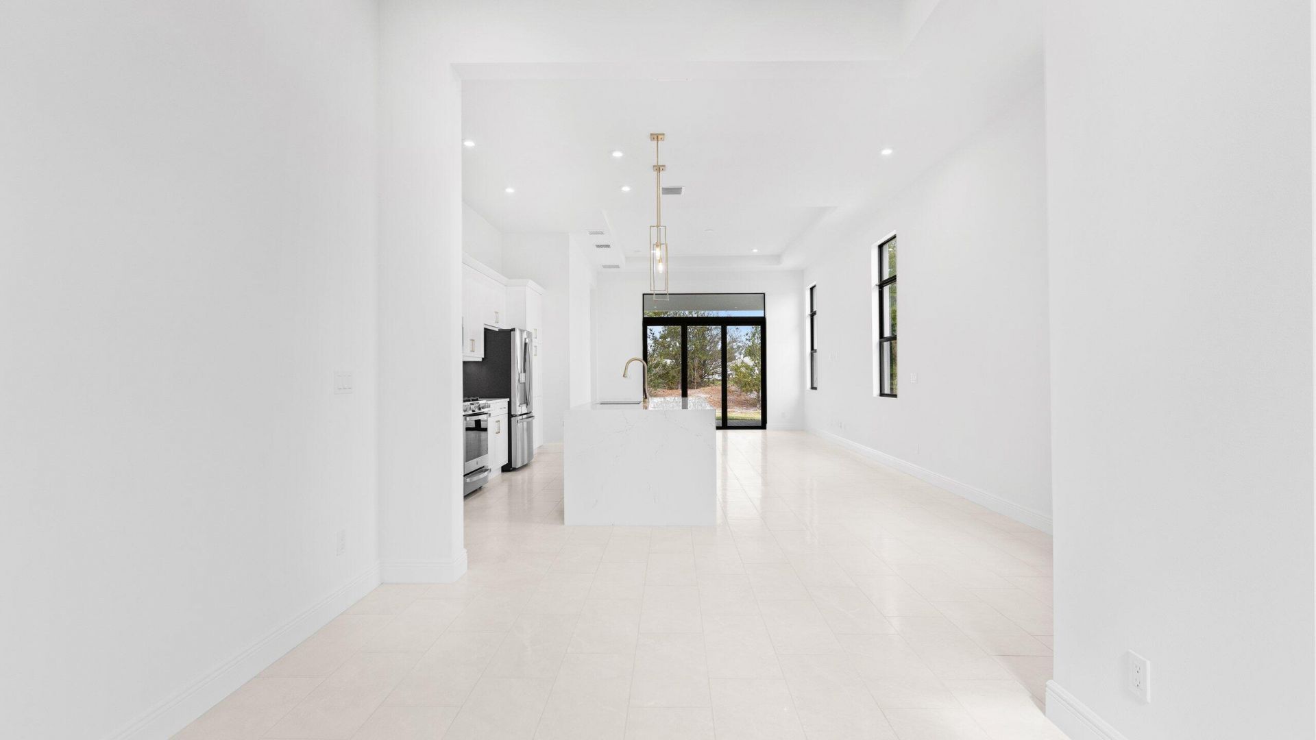 375 SE Via Sangro, Port Saint Lucie, FL 34952 Photo