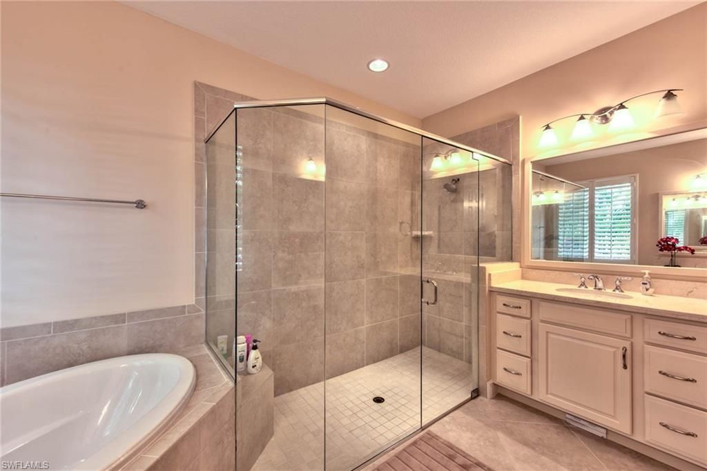 7755 Martino Cir, Naples, FL 34112 Photo