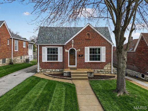 331 Geneva Drive, St Louis, MO 63125