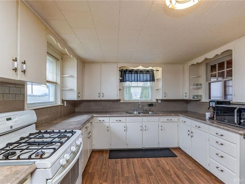 7627 Horatio Harris Creek Road, Bradford, OH 45308 Photo 16