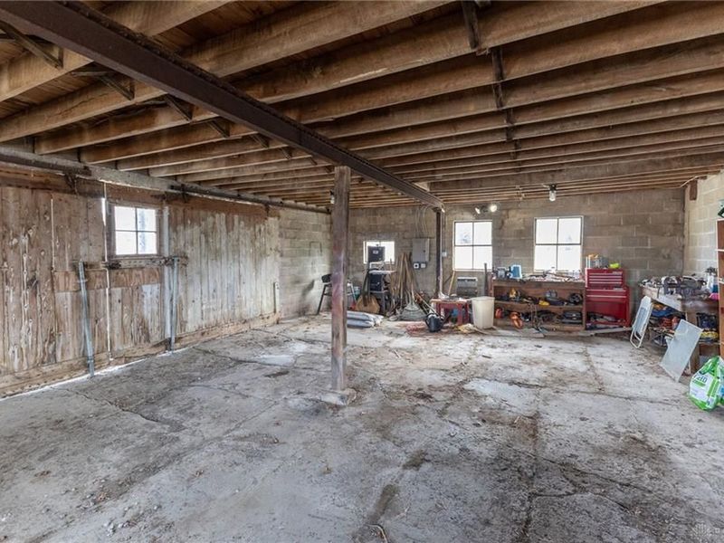 7627 Horatio Harris Creek Road, Bradford, OH 45308 Photo 31