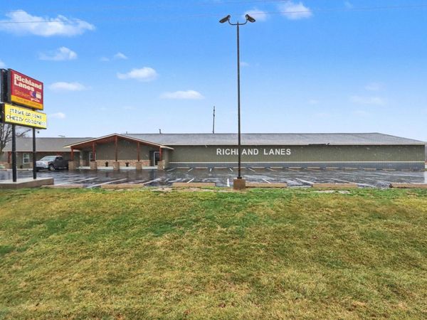 9900 E D Avenue, Richland, MI 49083