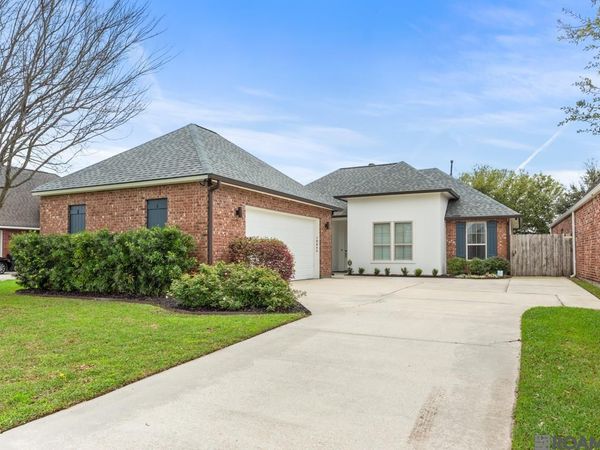 10644 Springtree Ave, Baton Rouge, LA 70810