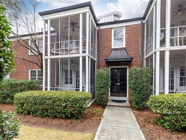 55 Delmont Drive NE, Unit D1, Atlanta, GA 30305